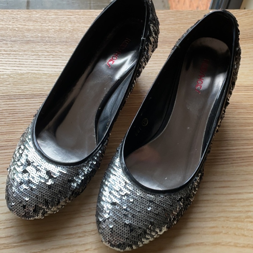 Silver and Black Sequin Glittery Heels - Picture 1 of 7